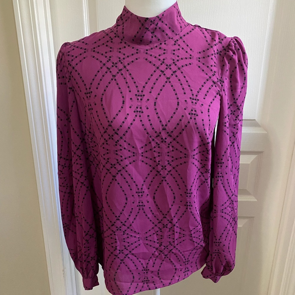 Pinkish purple NY&Co blouse!